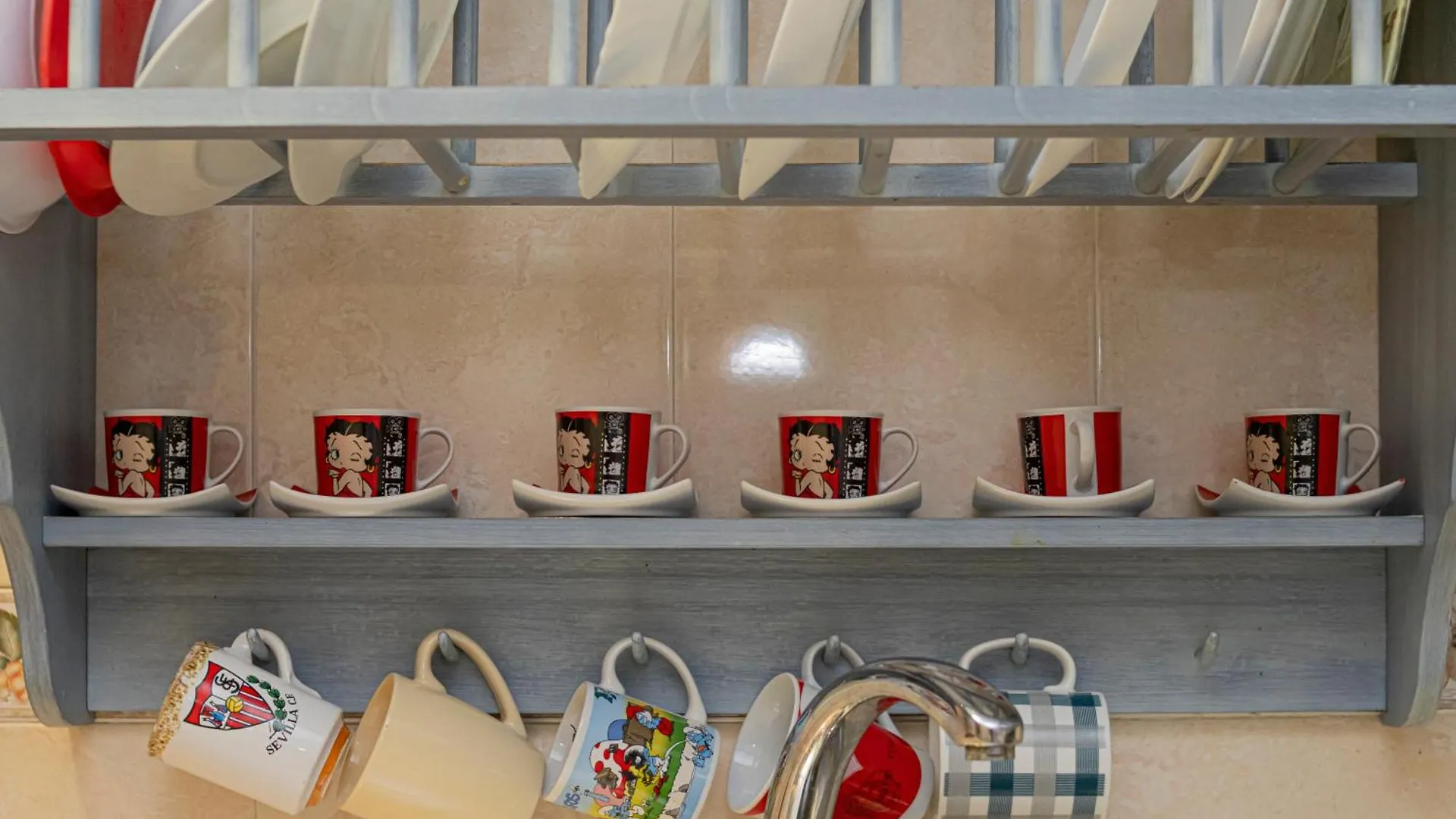 3 Bedroom Apartment In The Heart Of Triana Seville