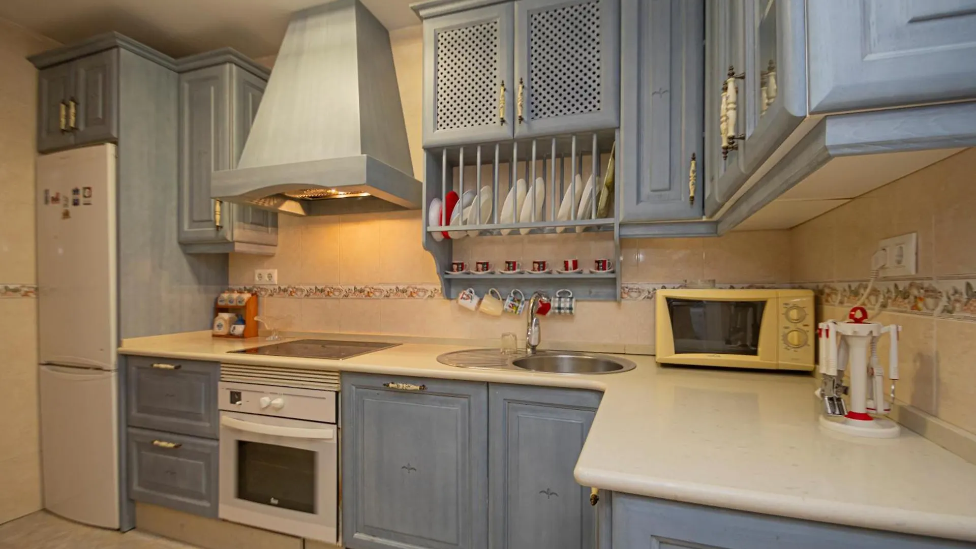 3 Bedroom Apartment In The Heart Of Triana Seville Spain