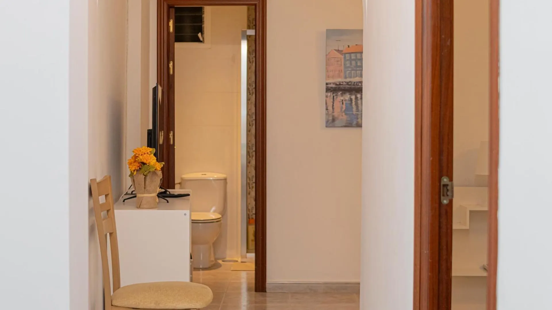 3 Bedroom Apartment In The Heart Of Triana Σεβίλλη 0*,